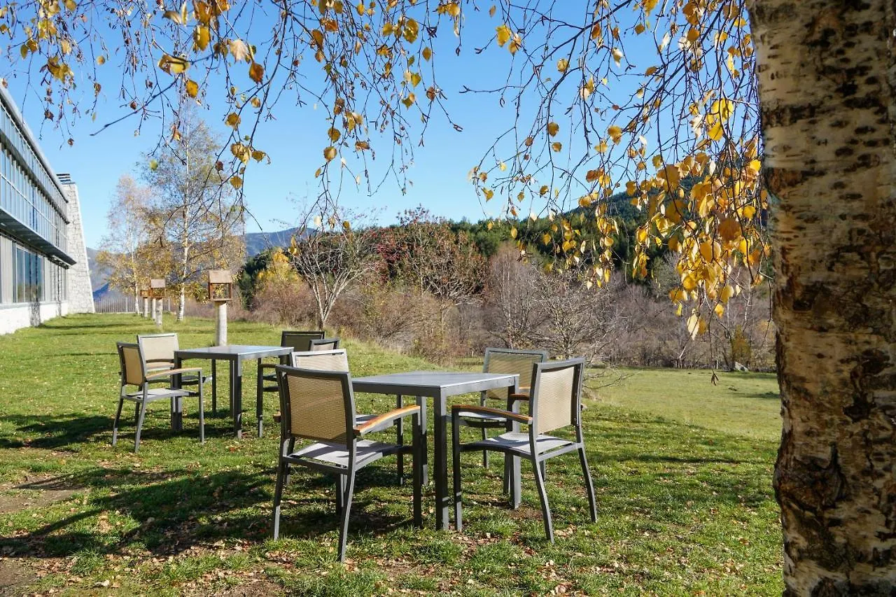 Monnatura Pirineus Son Del Pi Hostel